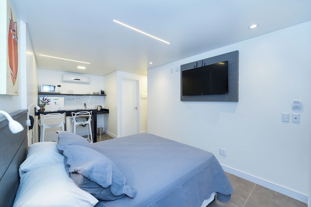Panoramic Studio, Jetted Tub, Ocean View