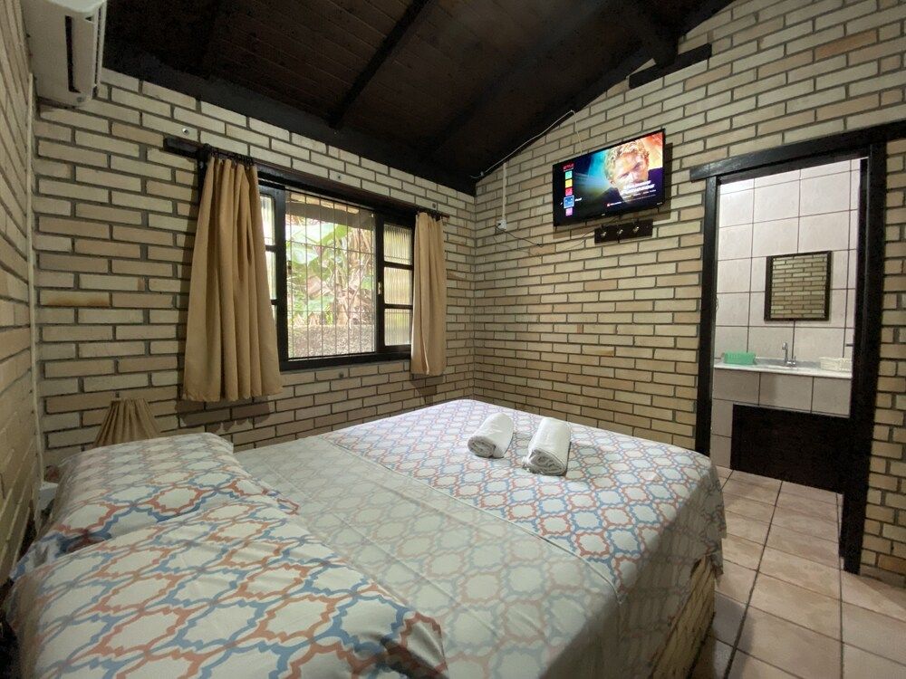 Basic Chalet