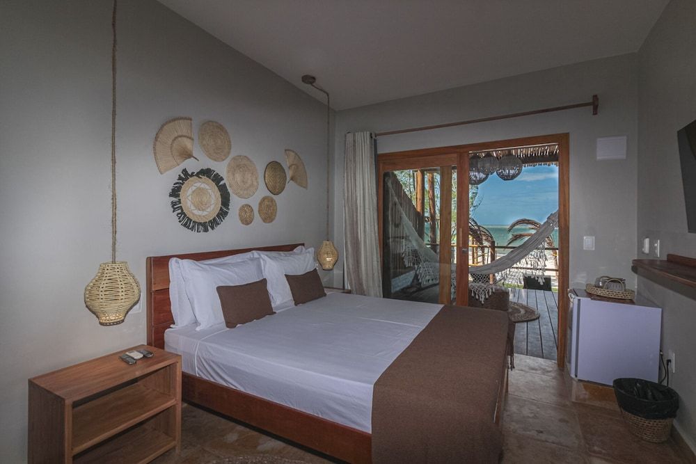 Ground Floor Suite with Sea View
