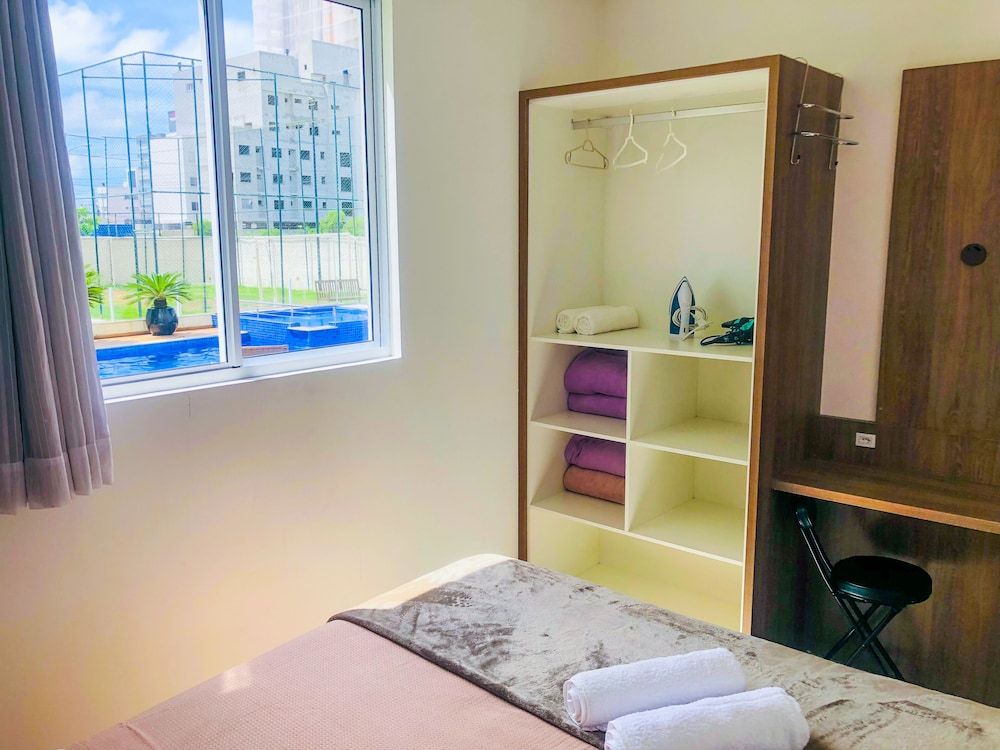 Family Apartment, 2 Bedrooms, Pool View, Beachside