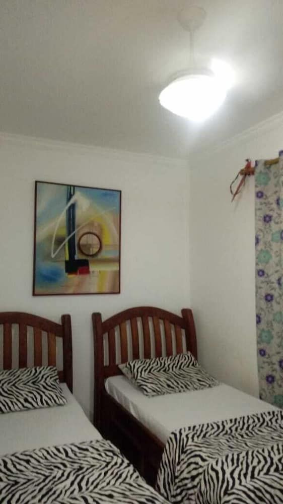 Comfort Shared Dormitory, Men only