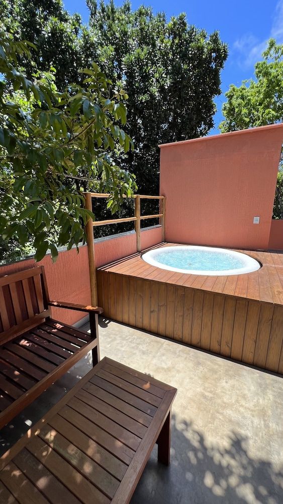 Pipa Soul Flats Luxury Apartment, Jetted Tub 7