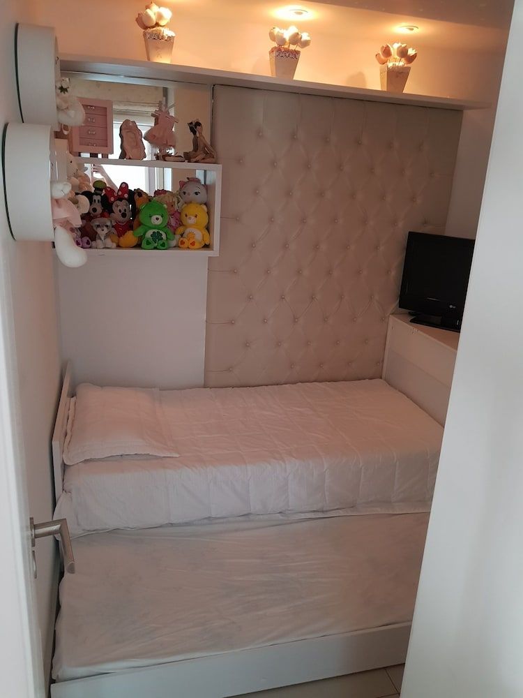 Luxury Apartment, Multiple Beds, Non Smoking, Sea View