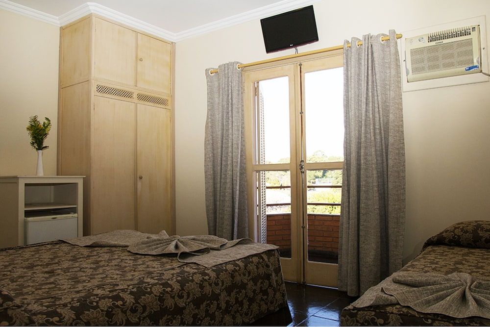 Standard Room (II)