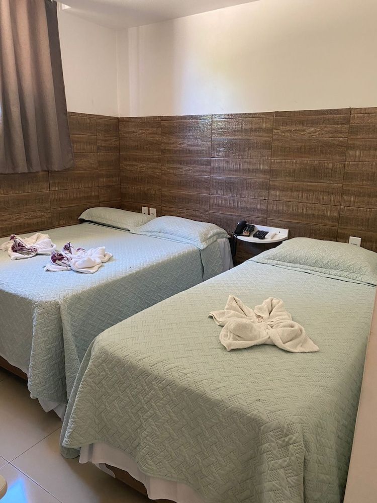 Cabanos Suites Triple Room 2