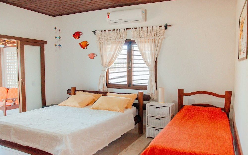 Family House, 4 Bedrooms, Private Pool, Sea View