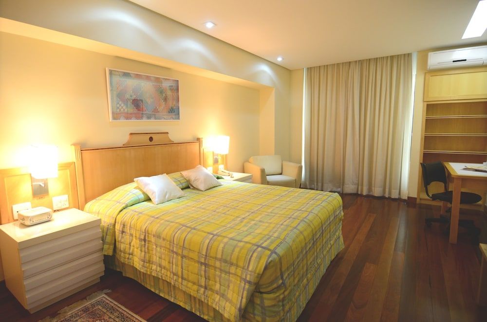 Constantino Hotel