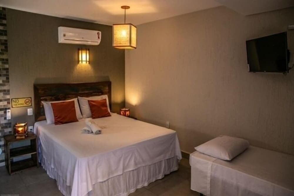 Deluxe Studio Suite