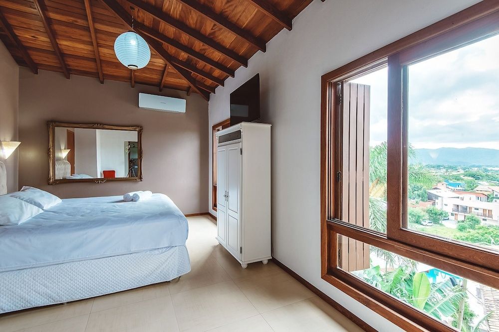 Premium Bungalow, Jetted Tub, Mountain View