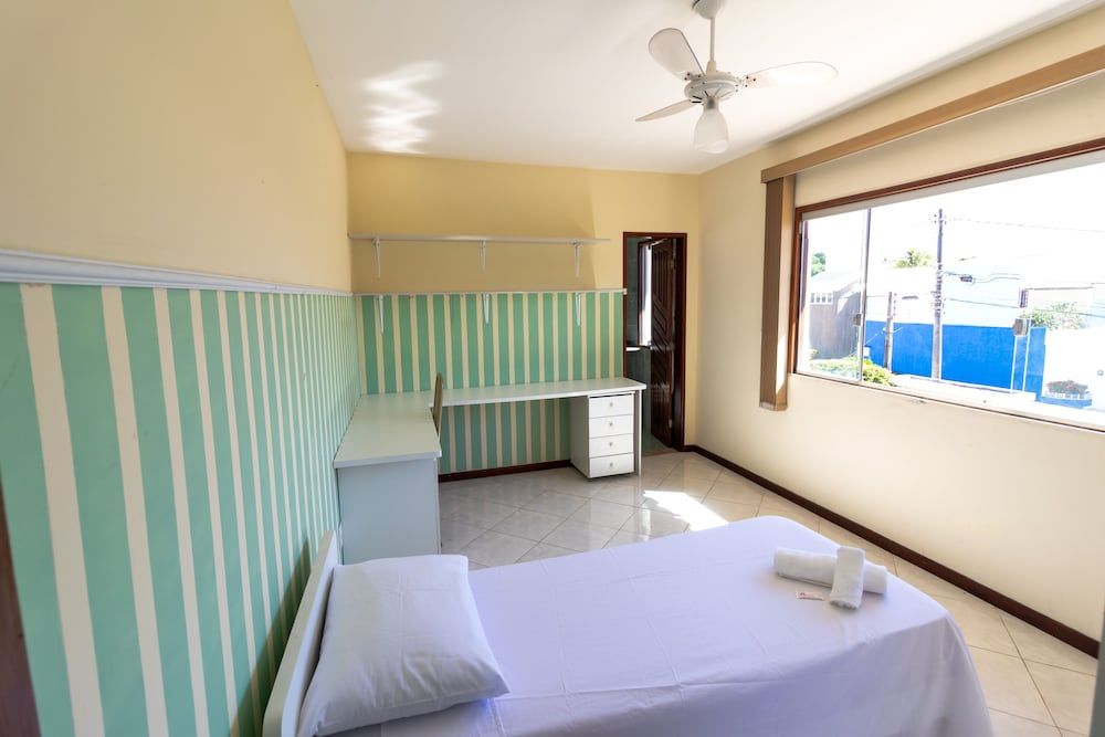 House, 4 Bedrooms