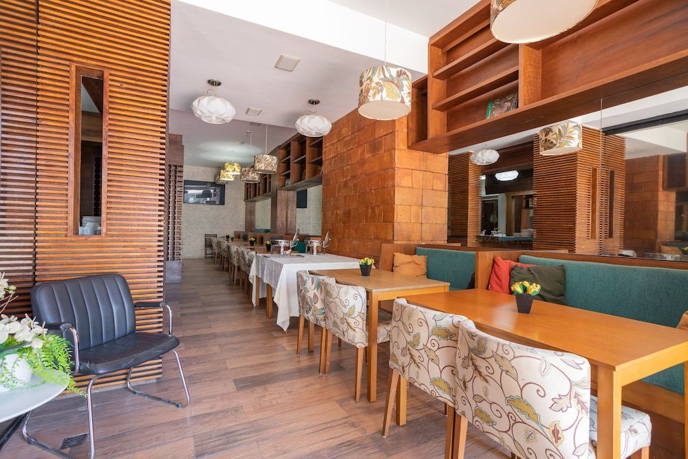 undefined Real Grandeza 5