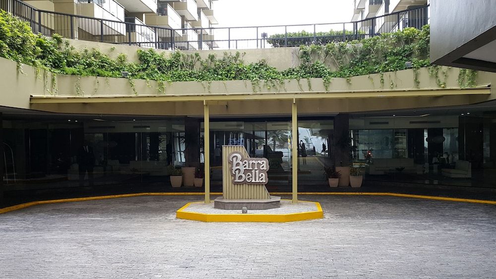 undefined Barrabella Pé na areia 2