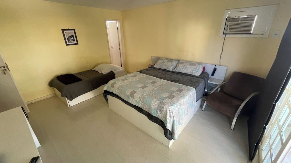 Comfort Studio Suite, 1 Bedroom, Private Bathroom, Mountain View