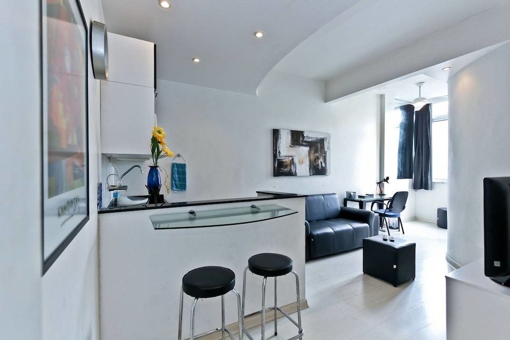 undefined 2 Bedroom on Beach Block 202 Holiday Home 2 5