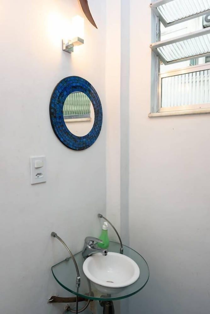 Ipanema Close to the Beach - 153B Holiday Home 1 House 13