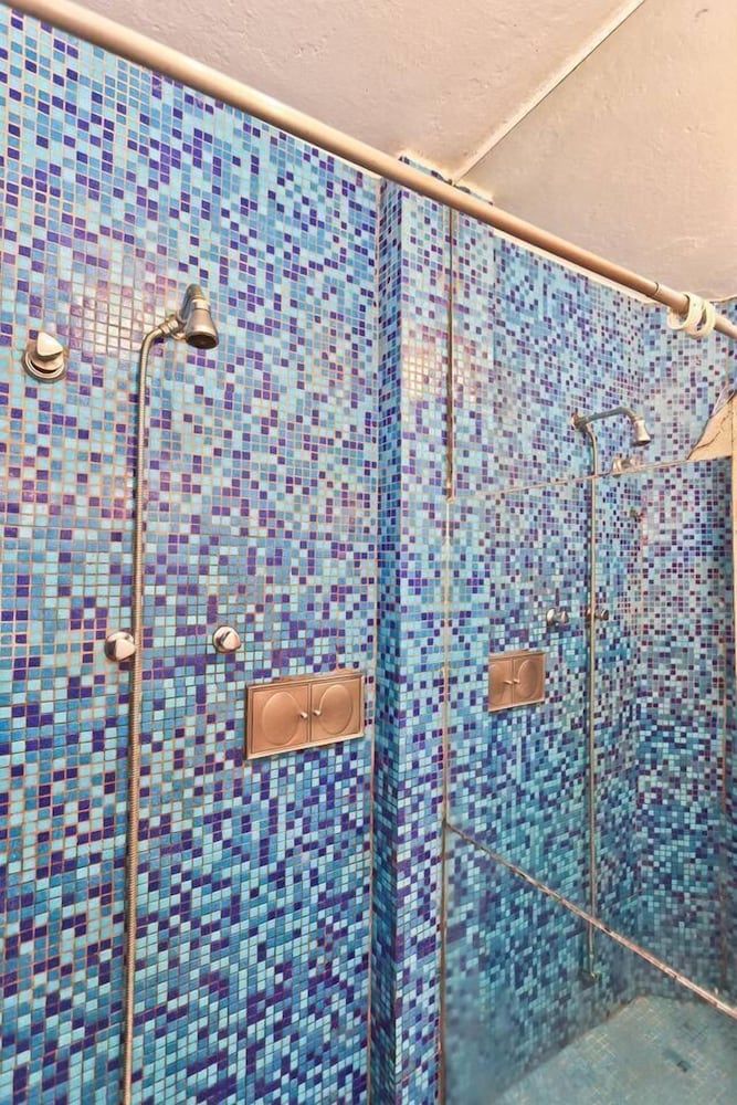 Ipanema Close to the Beach - 153B Holiday Home 1 House 16