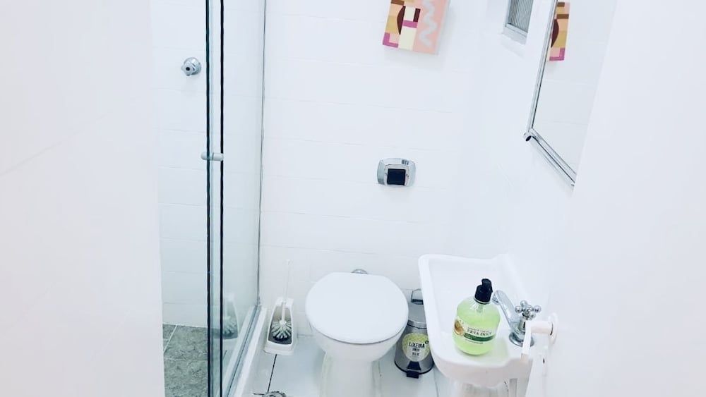 Jump in Bed Copacabana 3 - Estudio Apartment 12