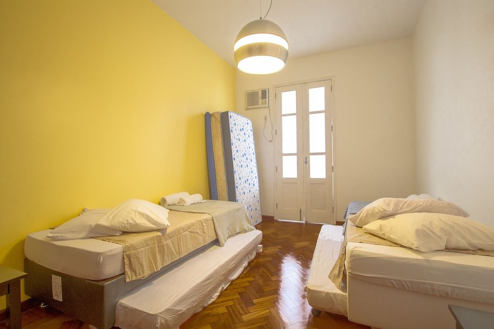 undefined LineRio Vista Mar Copacabana 228 3