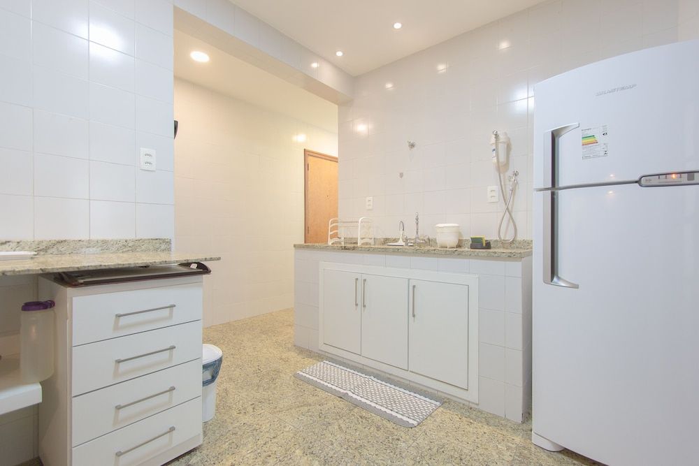 undefined LineRio Vista Mar Copacabana 228 9