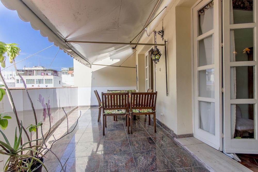 LineRio Praia de Copacabana 375 Design Apartment, Multiple Beds, City View 8