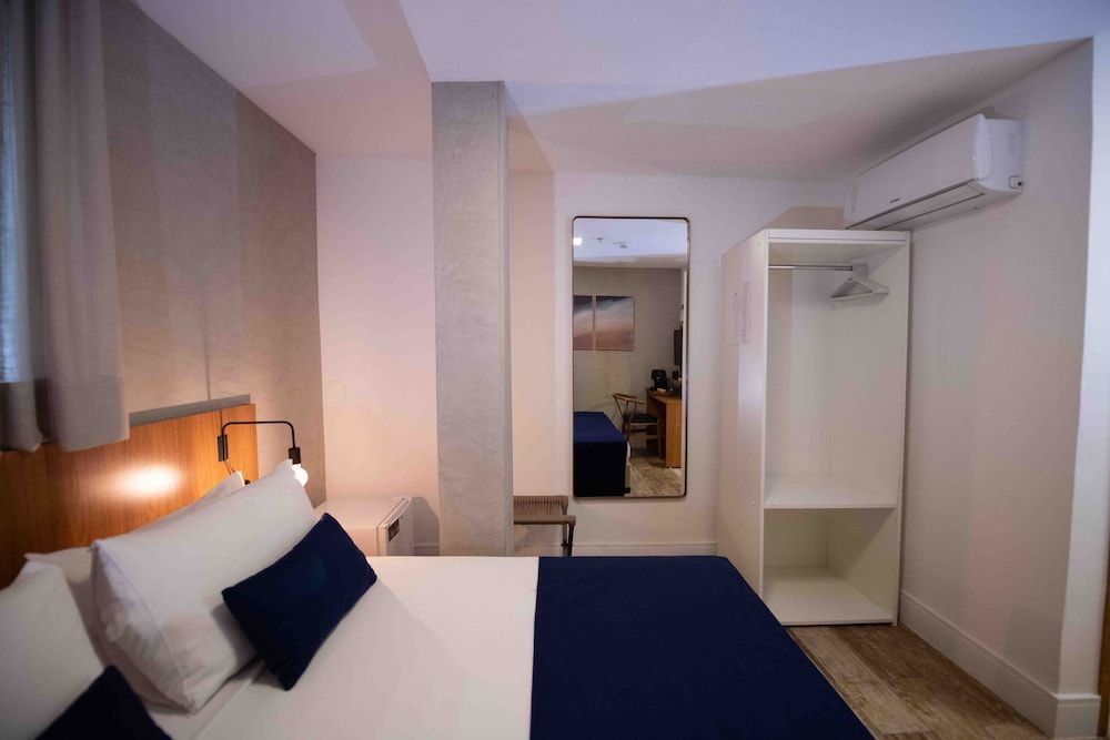 Leblon Design Hotel Basic Double Room 11