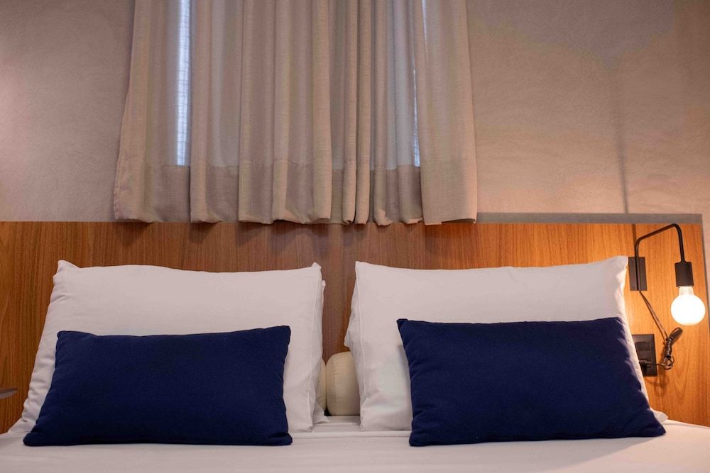 Leblon Design Hotel Basic Double Room 5