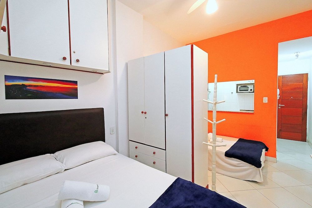 Basic Apartment