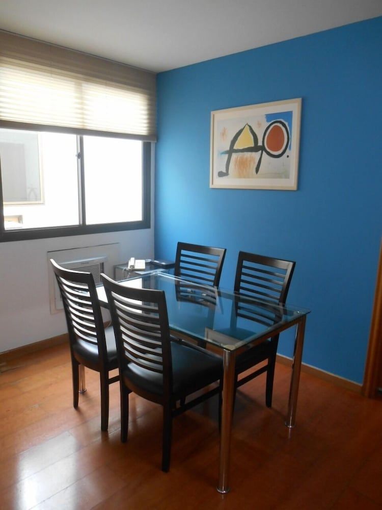 undefined Ipanema Beach 4