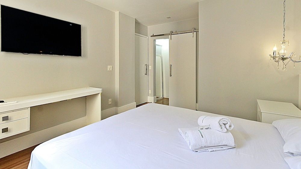 undefined Rio Spot Homes D050 5