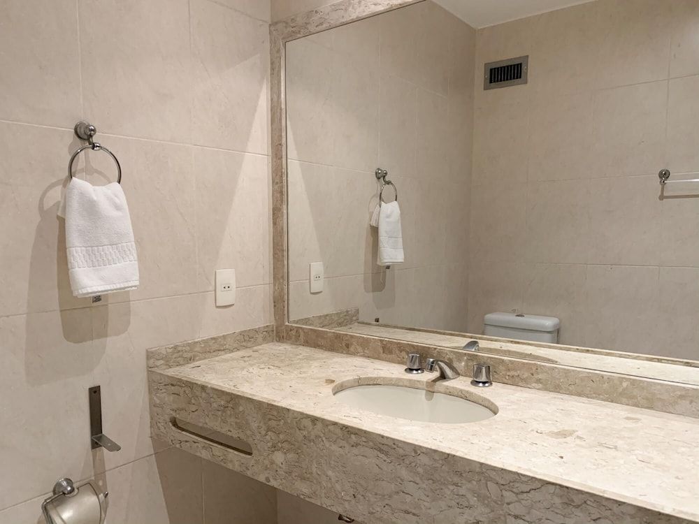 undefined Pineapples F1106 Copacabana Penthouse and Pool 6