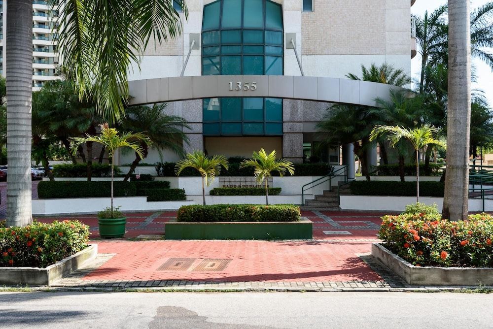 undefined Suite Pool and gym Bpremium T2 Z10 3