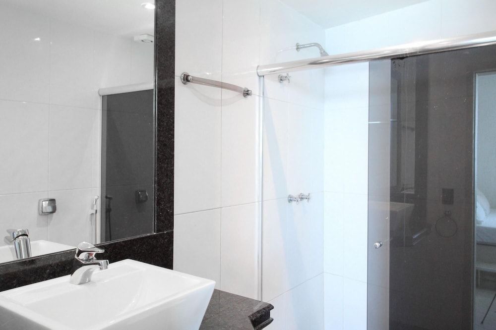 undefined Pineapples F8 Copacabana Quiet Penthouse 6