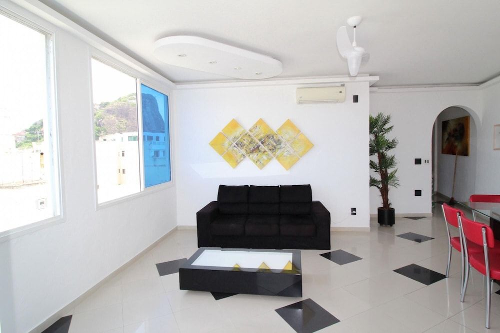 undefined Pineapples F8 Copacabana Quiet Penthouse 5