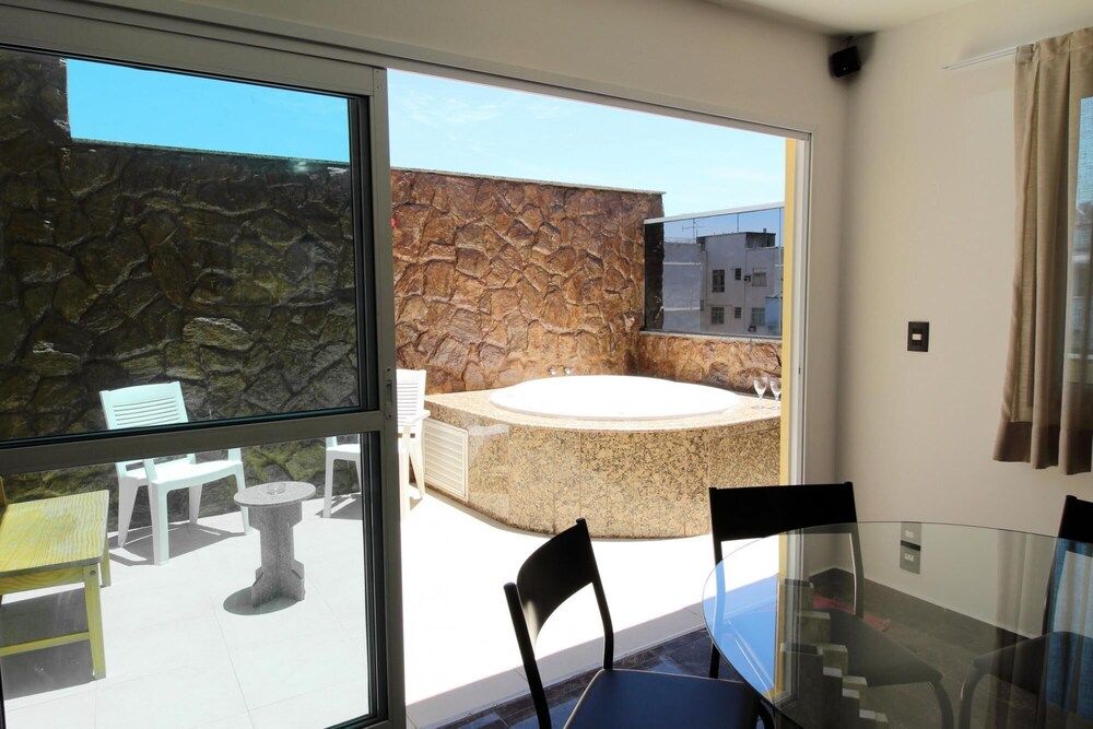 undefined Pineapples F1137 Copacabana Elegant Penthouse 6