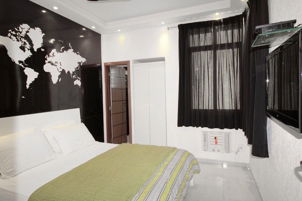 undefined Pineapples F16 Copacabana Well-decorated Penthouse 6