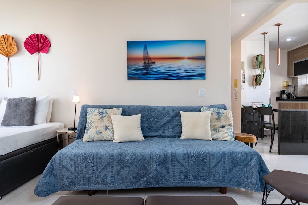 6 Minutes From Ipanema Beach and Close to the Underground J801 Apartment 8