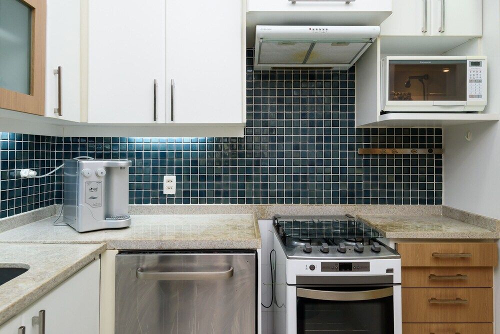 undefined Comfort in Copa Made for Families Rp602 Z4 8