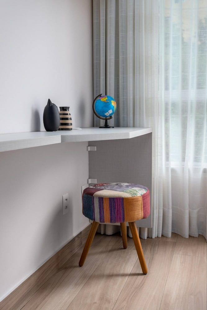 Modern in Copacabana For Couples Sc305lt Apartment 18