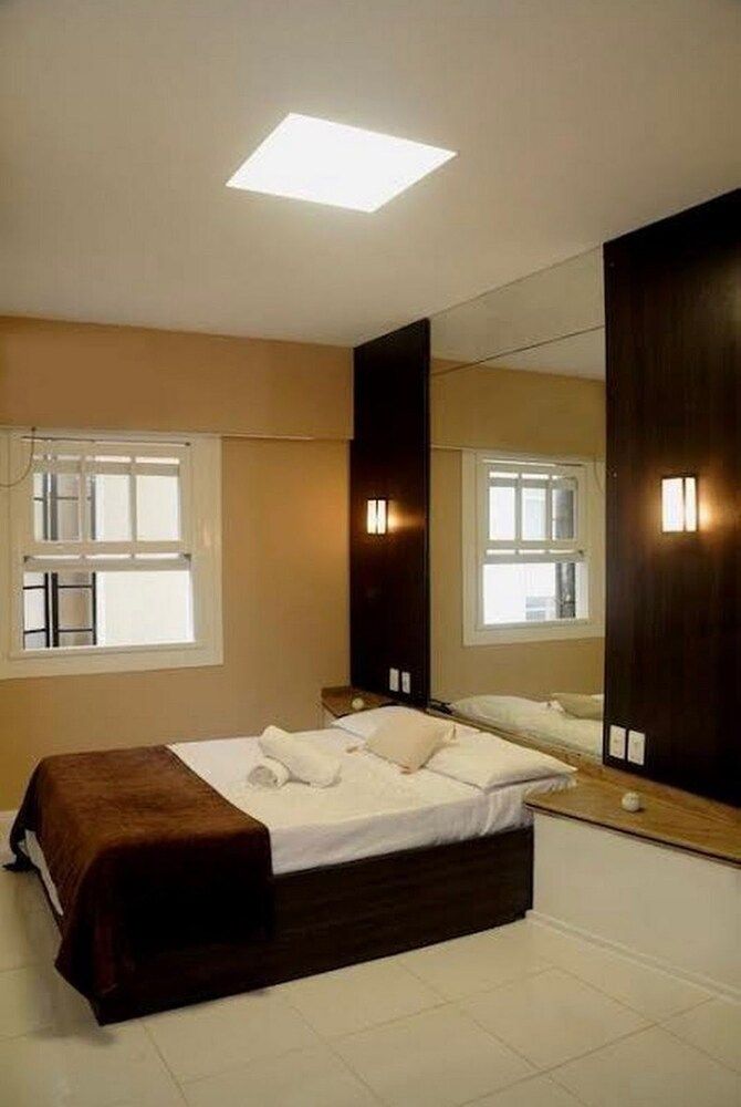 undefined Living Hotel Express RJ 8