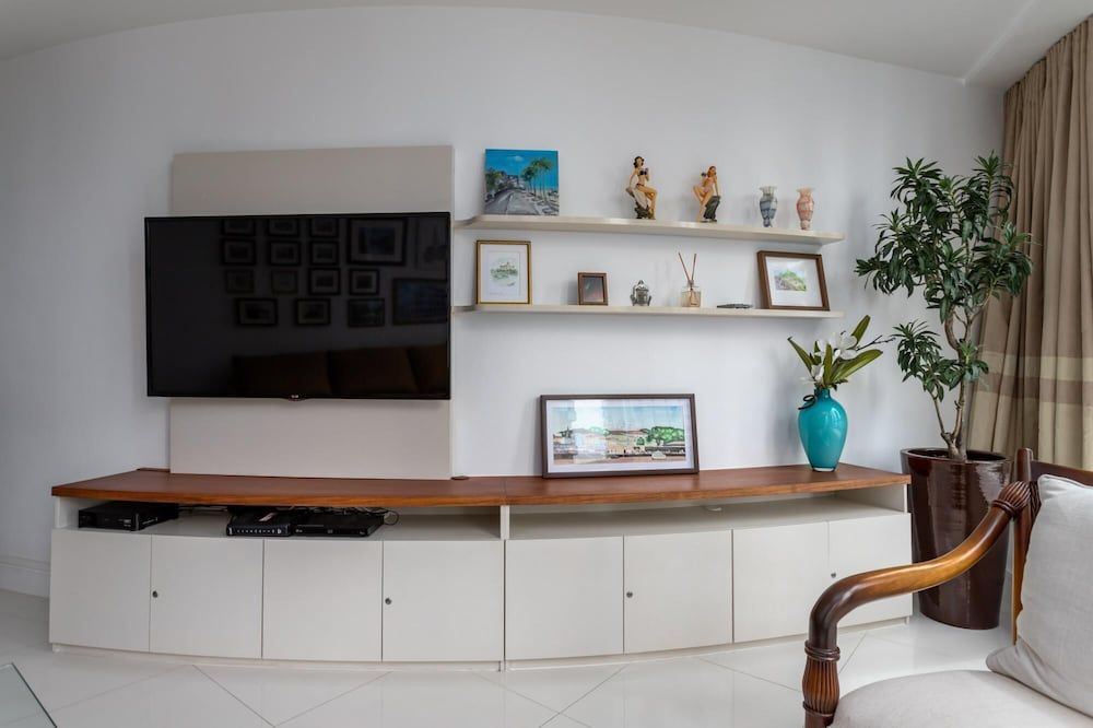 undefined Pleasant in Barra da Tijuca Beach Street Lc703 5