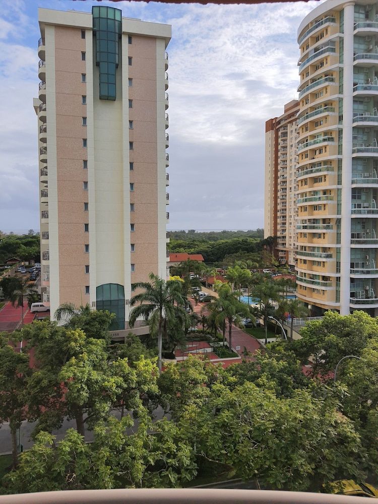 undefined Barra First 2