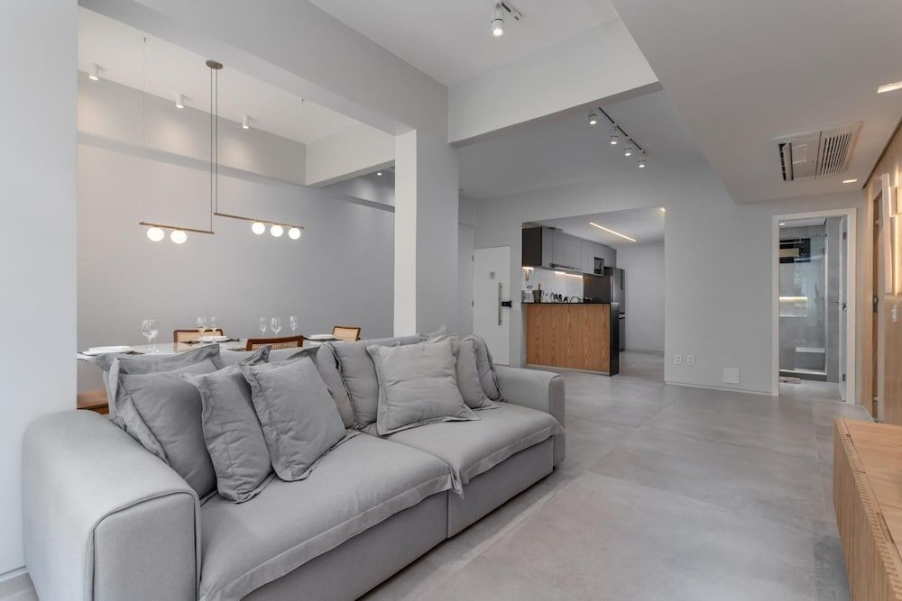 undefined Apr301 2 Bedroom Apartment in Ipanema Modern and Well Located 5