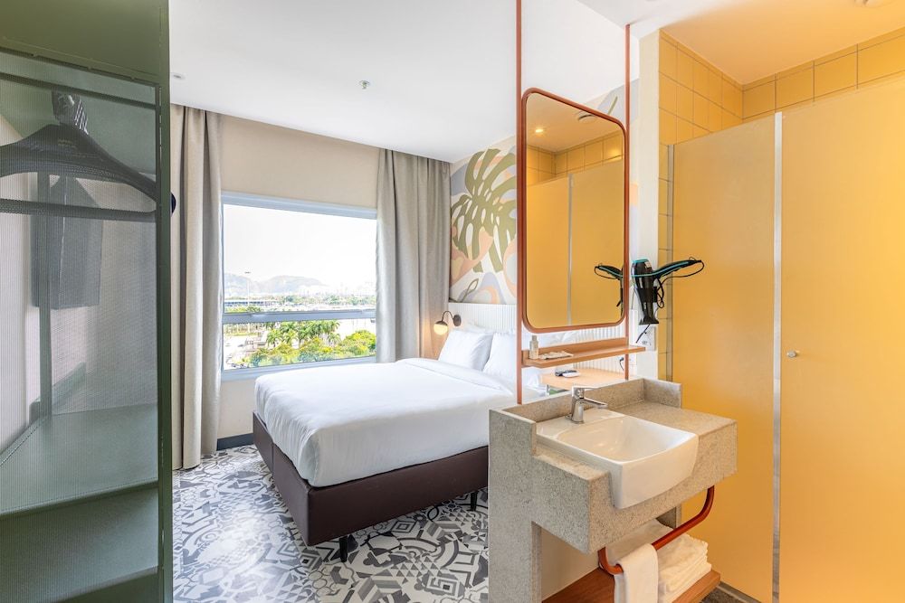 undefined B&B HOTEL Santos Dumont 4