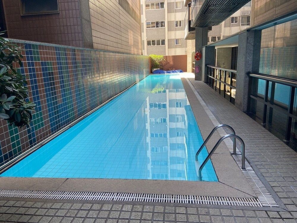 undefined Vieira Souto 9