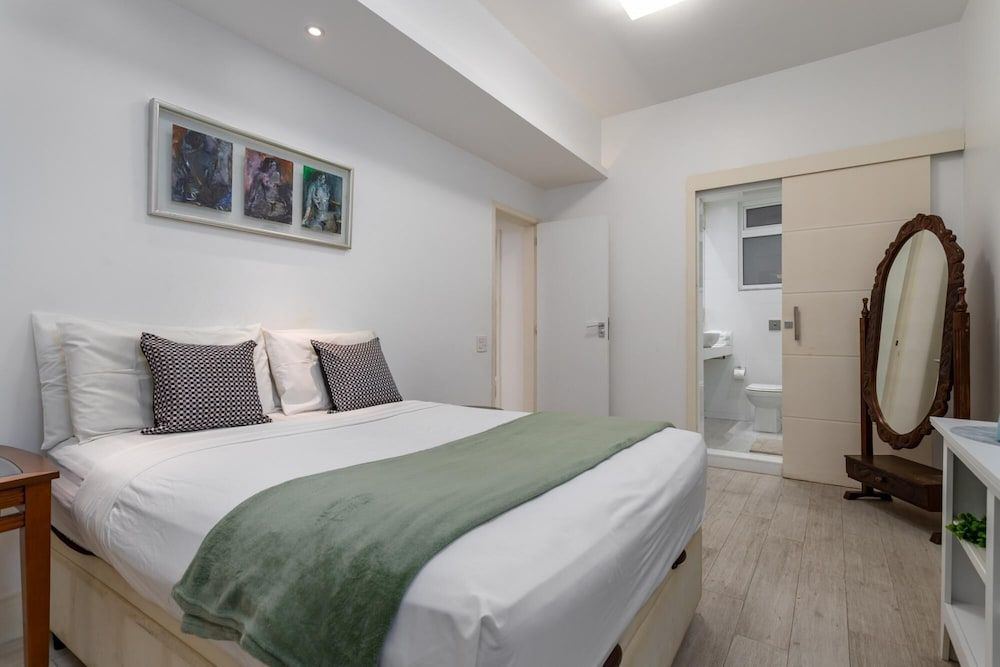 2 Minutes From Copacabana Beach A502 Apartment 12