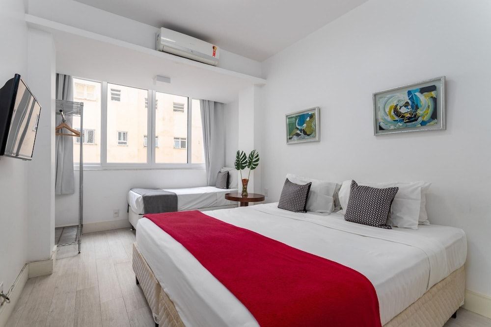 undefined 2 Minutes From Copacabana Beach A502