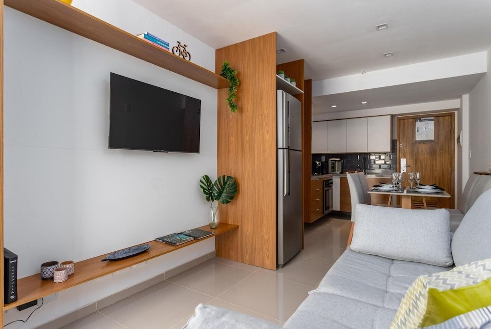 undefined Majestic Ipanema 1 BDR Re703 Z2 7