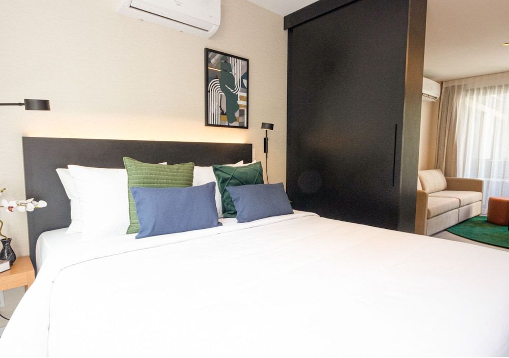 undefined Charlie Bossa Ipanema 7