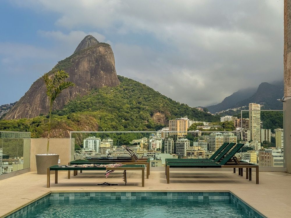 undefined Charlie Top Apart Leblon 6