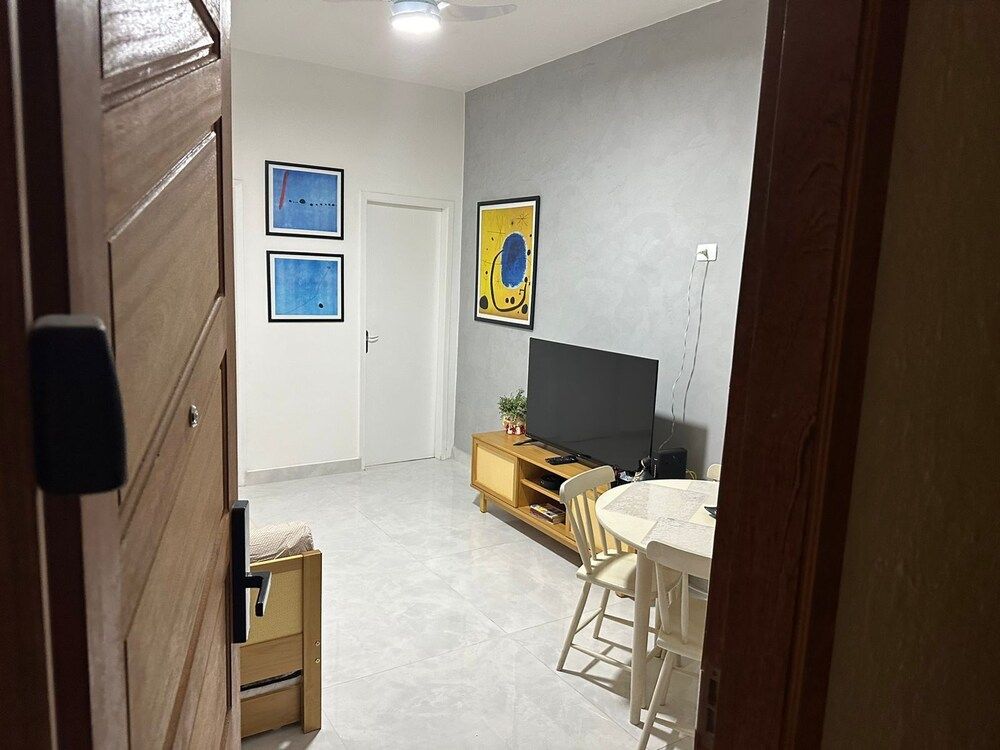 Ap Copacabana 200m da praia - CP2 Apartment 18